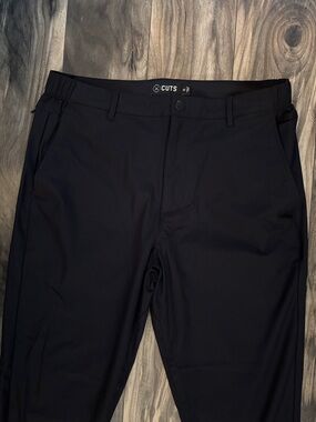 CUTS Black Slim Performance Pants. Men XL